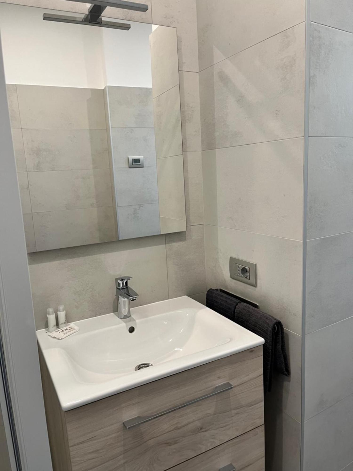 Emma House Apartment Bellano Luaran gambar